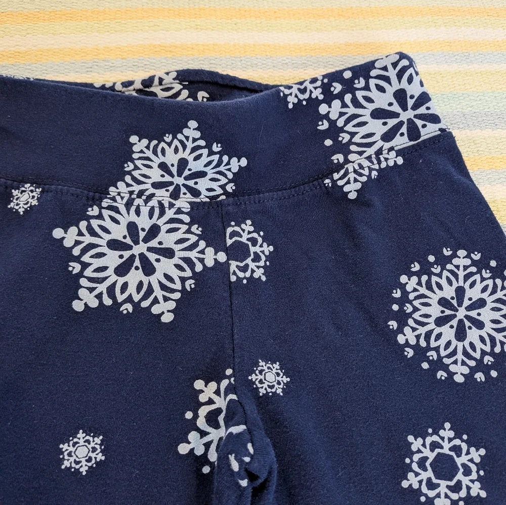 🛍️ BUNDLE ONLY • Justice Snowflake Print Leggings Size 7